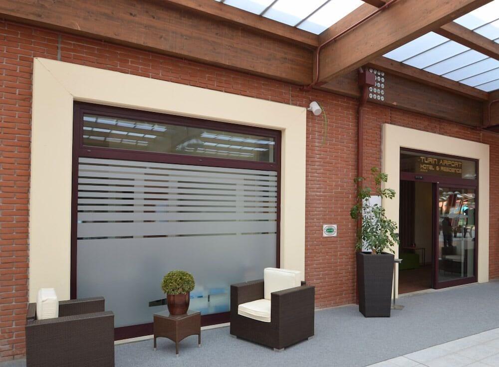Turin Airport Hotel & Residence San Francesco al Campo Bagian luar foto